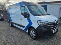Käytetty Renault Master Business 135 HP (99 kW) 2023 Valkoinen Tila-auto