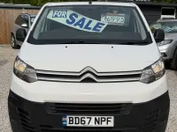 Używany Citroën Dispatch 2017 Biały Minivan