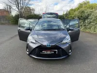 Used Toyota Yaris 100 HP (73 kW) 2018 Grey Hatchback