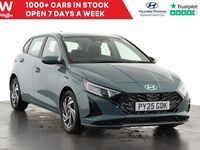 Used Hyundai i20 Advanced 90 HP (66 kW) 2025 Green Hatchback