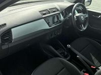 Used Skoda Fabia Colour Edition 60 HP (44 kW) 2020 White Hatchback