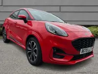 Usado Ford Puma ST-Line 123 HP (90 kW) 2020 Vermelho SUV