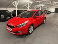 Used Kia Ceed 98 HP (72 kW) 2015 Red Hatchback