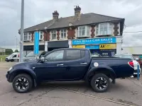 Used Mitsubishi L200 2015 Blue Pickup