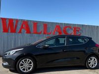 Begagnad Kia Ceed 135 HK (99 kW) 2015 Halvkombi