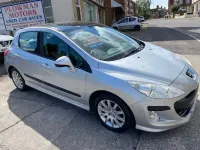 Second-hand Peugeot 308 2009 Argintiu Hatchback