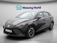 Begagnad MG MG4 EV SE 319 kW (435 HK) 2023 Halvkombi