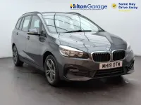 Begagnad BMW 218 Sport Line 2019 Grå Minibuss