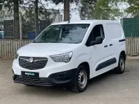 Used Vauxhall Combo 100 HP (73 kW) 2021 White MPV