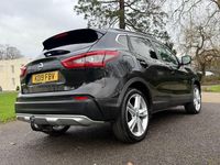 Used Nissan Qashqai N-Motion 140 HP (102 kW) 2019 Black SUV
