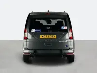 Begagnad Ford Tourneo Connect Titanium 122 HK (89 kW) 2023 Grå Minibuss