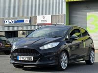 Used Ford Fiesta Zetec 95 HP (69 kW) 2013 Black Hatchback
