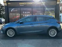 Used Vauxhall Astra Elite 2017 Blue Hatchback
