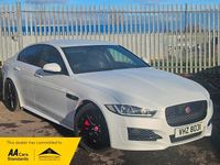 Used Jaguar XE R-Sport 200 HP (147 kW) 2018 White Sedan