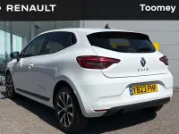 Used Renault Clio Evolution 90 HP (66 kW) 2023 White  Hatchback