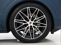 Used Porsche Cayenne 464 HP (341 kW) 2024 Blue SUV