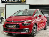 Used Citroën C4 Picasso Flair 2017 Red MPV