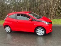 Used Toyota Aygo X-play 68 HP (50 kW) 2015 Red Hatchback