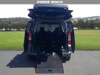 Used Peugeot TePee Allure 100 HP (73 kW) 2018 Grey MPV