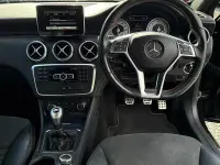 Begagnad Mercedes A200 AMG 134 HK (98 kW) 2015 Svart Halvkombi