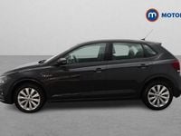 Usado VW Polo SEL 116 HP (85 kW) 2019 Cinzento Citadino
