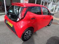 Used Toyota Aygo 72 HP (52 kW) 2019 Red Hatchback