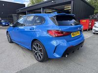 Usado BMW 128 Shadowline 261 CV (191 kW) 2023 Azul Utilitario