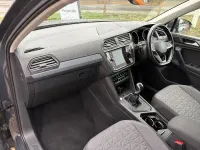 Begagnad VW Tiguan Life 150 HK (110 kW) 2021 Grå SUV