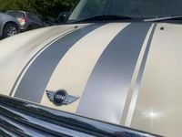 Used Mini Cooper Hatch 2010 White Hatchback