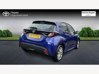 Used Toyota Yaris Hybrid 114 HP (83 kW) 2022 Blue Hatchback