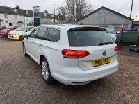 Used VW Passat Business 150 HP (110 kW) 2015 White Estate