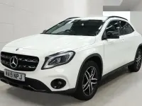 Usado Mercedes GLA180 Urban 122 HP (89 kW) 2019 Branco SUV