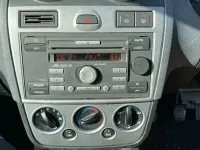 Usado Ford Fiesta Zetec 75 CV (55 kW) 2007 Azul Utilitario