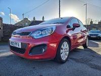Used Kia Rio 85 HP (62 kW) 2013 Red Hatchback