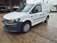 Usado VW Caddy Startline 102 HP (75 kW) 2018 Branco Monovolume
