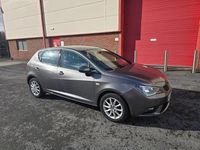 Usado Seat Ibiza SE 90 HP (66 kW) 2016 Cinzento Citadino