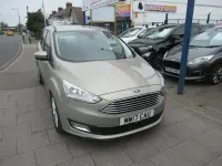 Usado Ford Grand C-Max Titanium 125 HP (91 kW) 2017 Prateado Monovolume