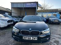 Używany BMW 118 2018 Czarny Hatchback