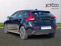 Used Volvo V40 Momentum 120 HP (88 kW) 2018 Black Hatchback