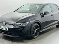 Używany VW Golf VIII R-line 150 KM (110 kW) 2022 Czarny Hatchback