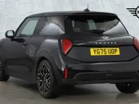 Used Mini Cooper S Hatch 201 HP (147 kW) 2025 Black Hatchback