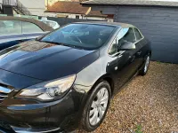 Used Vauxhall Cascada S 140 HP (102 kW) 2014 Black Cabriolet