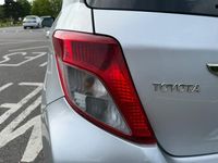 Used Toyota Yaris Trend 99 HP (72 kW) 2012 Silver Hatchback