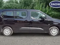 Used Vauxhall Combo Design Edition 100 kW (136 HP) 2026 MPV