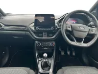 Używany Ford Puma ST-Line 125 KM (91 kW) 2023 Srebrny SUV