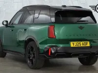 Used Mini Countryman 168 HP (123 kW) 2025 Green SUV