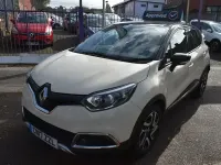 Used Renault Captur Signature 120 HP (88 kW) 2017 Cream/black SUV