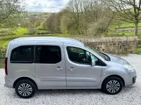 Gebraucht Peugeot TePee Allure 2019 Grau Van / Kleinbus