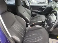 Used Peugeot 208 Active 95 HP (69 kW) 2013 Blue Hatchback