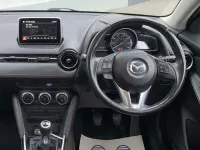 Gebraucht Mazda 2 Inclusive 105 PS (77 kW) 2016 Silber Kleinwagen